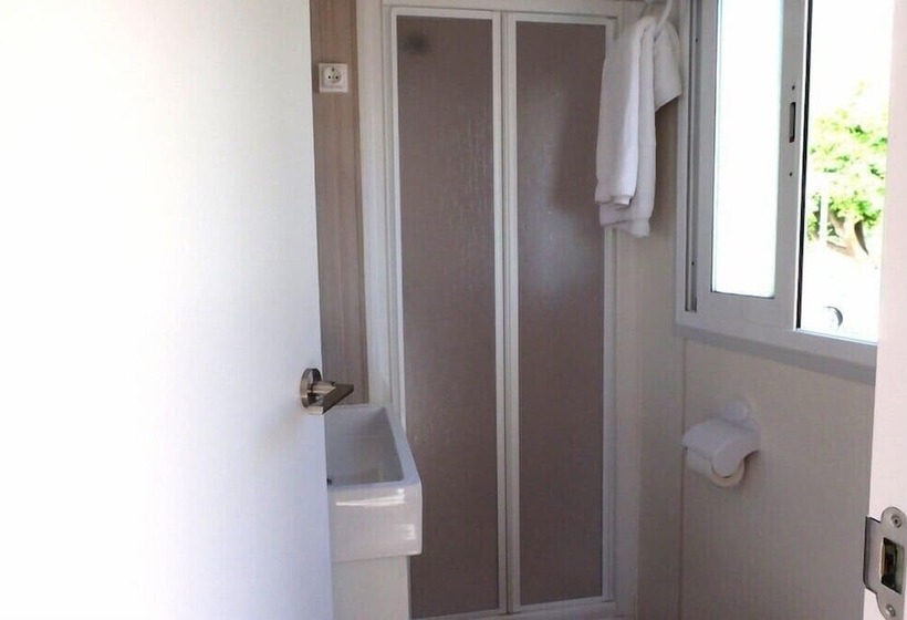 فندق Camping Naturista El Portús