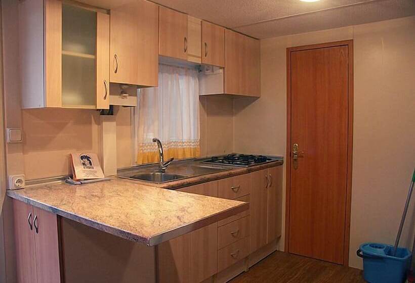 فندق Camping Naturista El Portús