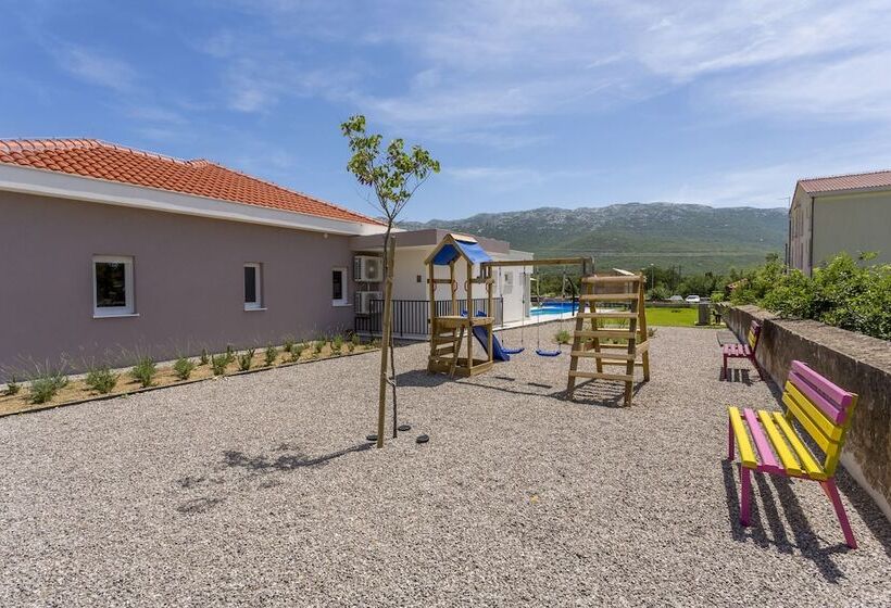 Luxury Villa Stella Near Split