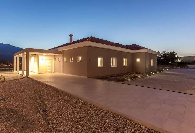 Luxury Villa Stella Near Split