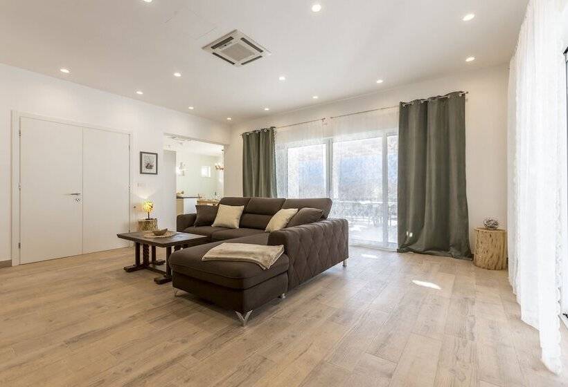 Luxury Villa Stella Near Split