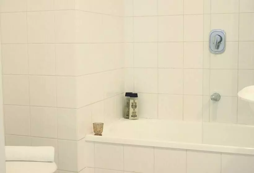 Metro Apartments South Melbourne Cbd Edge