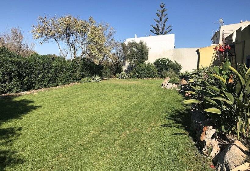Rustic Villa With Pool Near Olhao