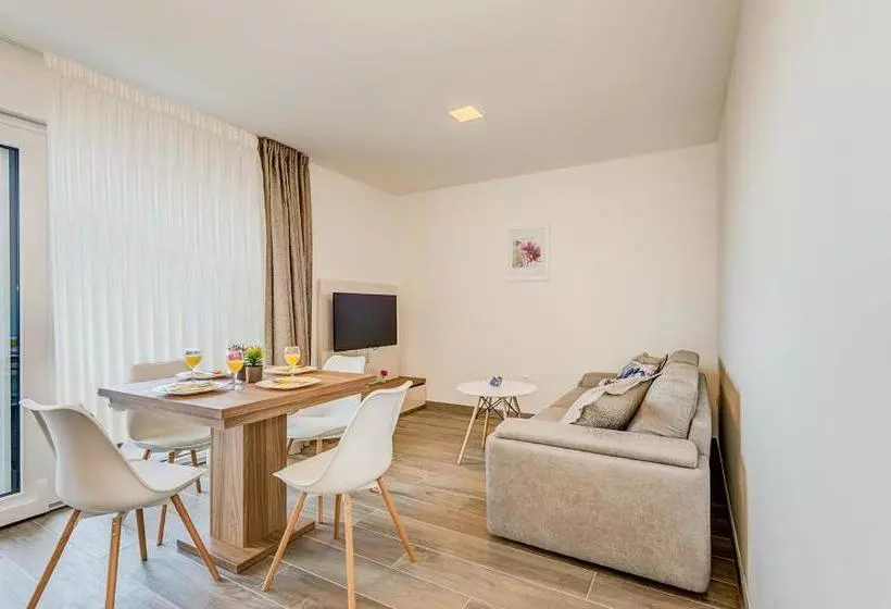 Villa Ivo Apartmani