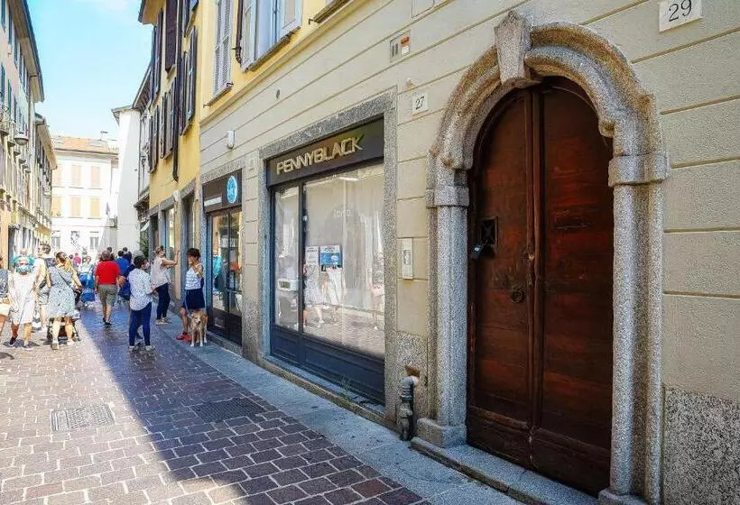 Caesar Suites   The House Of Travelers