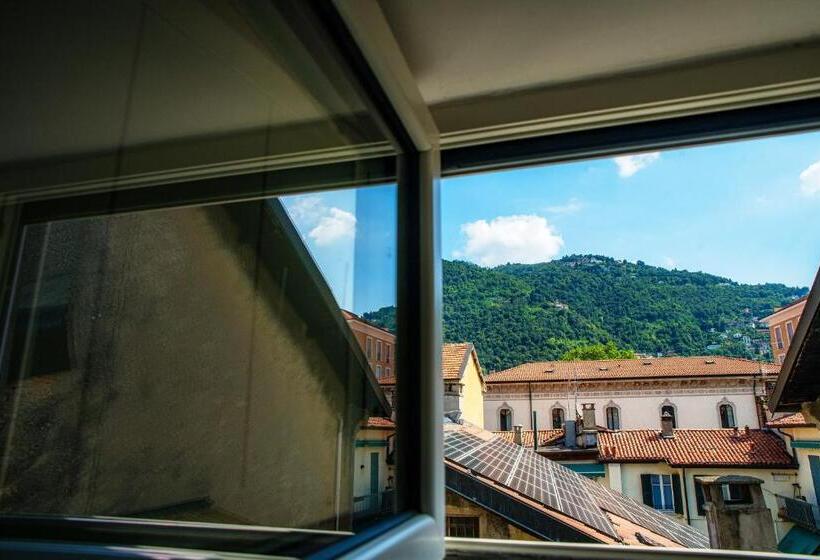 Caesar Suites   The House Of Travelers