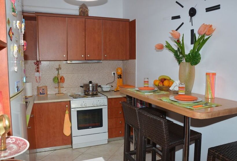 Kostaspant Apartment