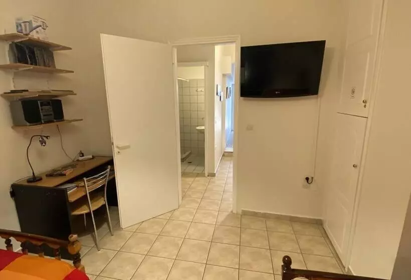 Patras Centre Apartment