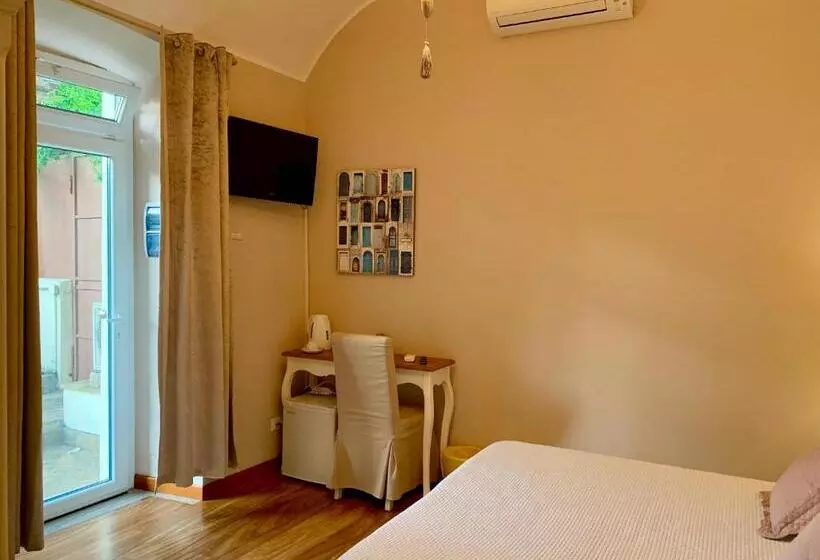 پانسیون Cernaia