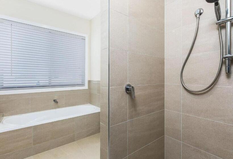 Pebbles At Casuarina Beach With Pool