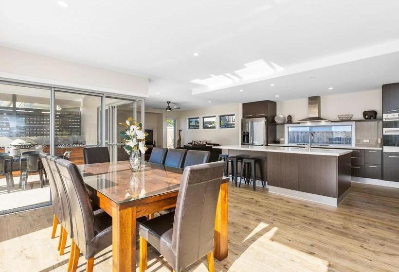 Pebbles At Casuarina Beach With Pool