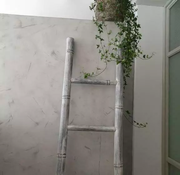 Aretousa Deluxe Downtown Apartment