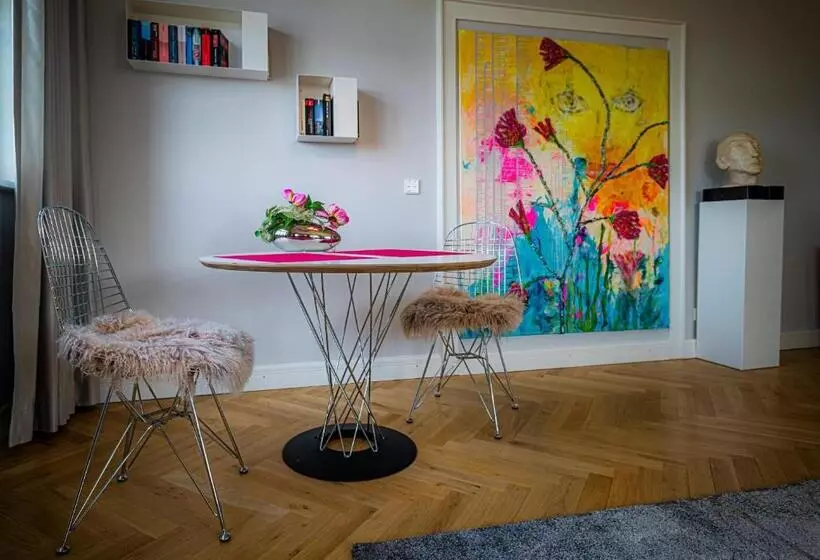 Blumeins   Das Refugium