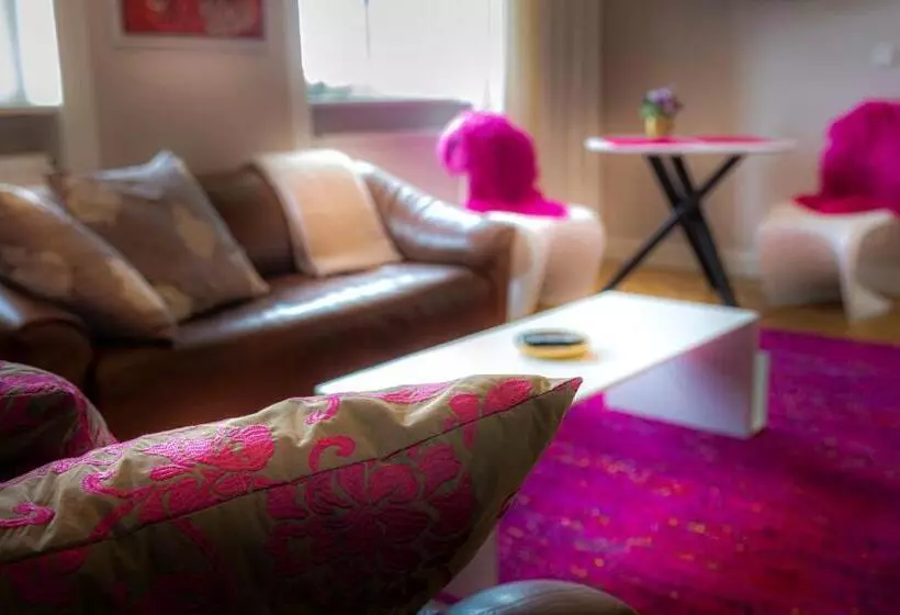 Blumeins   Das Refugium