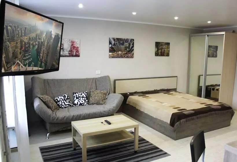 Dobrye Sutki Apartment On Krasnoarmeyska