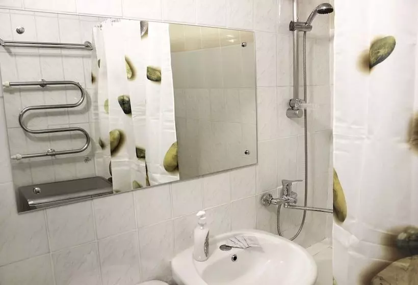 Dobrye Sutki Apartment On Krasnoarmeyska