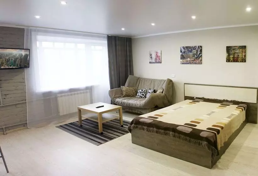 Dobrye Sutki Apartment On Krasnoarmeyska