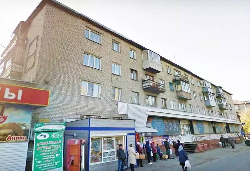 Dobrye Sutki Apartment On Krasnoarmeyska