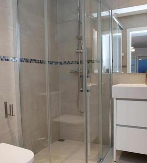 Luxury Villa With Heated Pool For 12 To 14 People