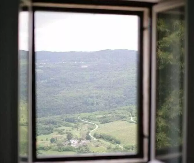 ペンション Houses Of Motovun