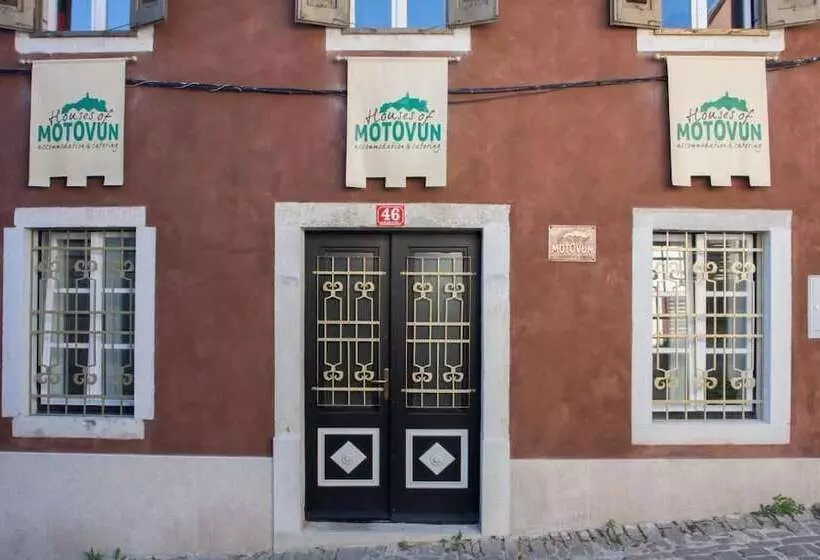 ペンション Houses Of Motovun