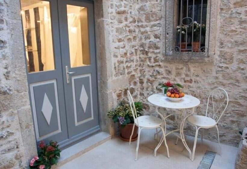 펜션 Houses Of Motovun