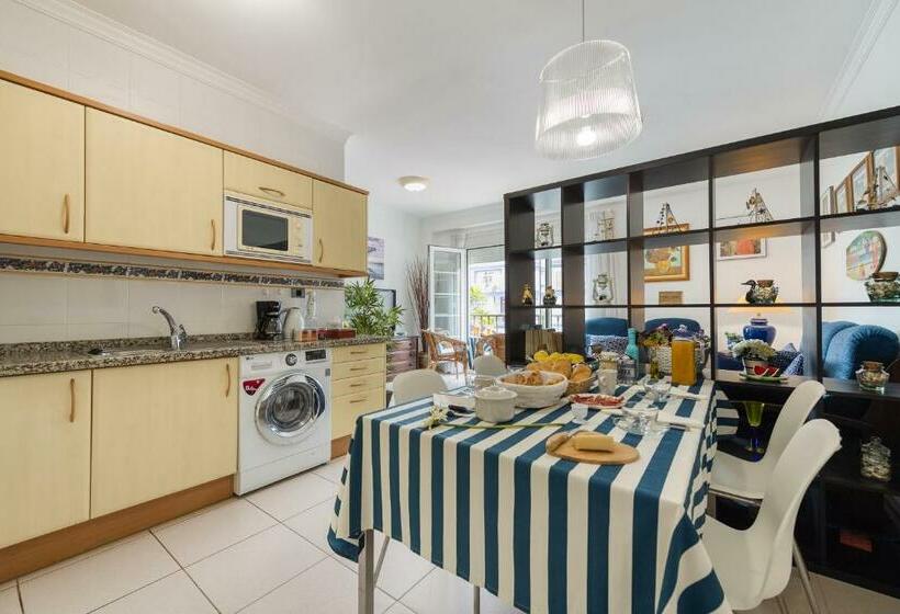 Teresita La Fuente   Puerto De Mogan