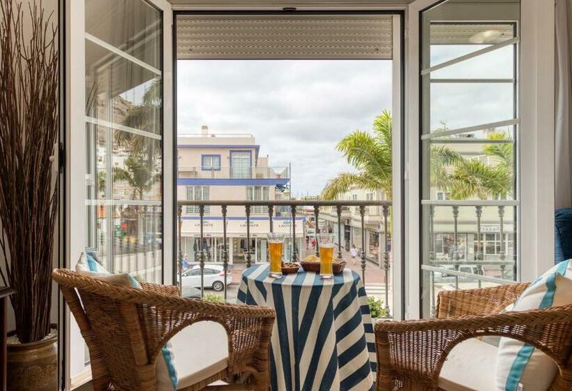 Teresita La Fuente   Puerto De Mogan