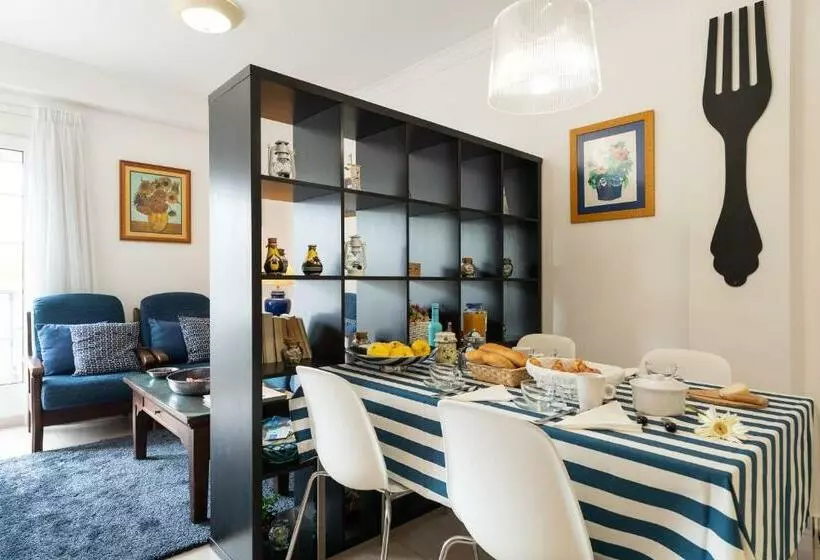 Teresita La Fuente   Puerto De Mogan