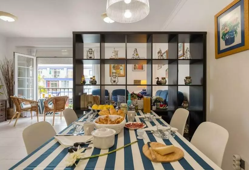 Teresita La Fuente   Puerto De Mogan