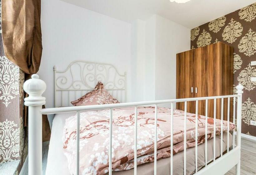 Apartment Köln Rath