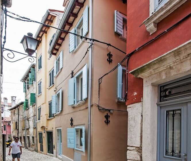 Apartments Casa Roccia Bianca