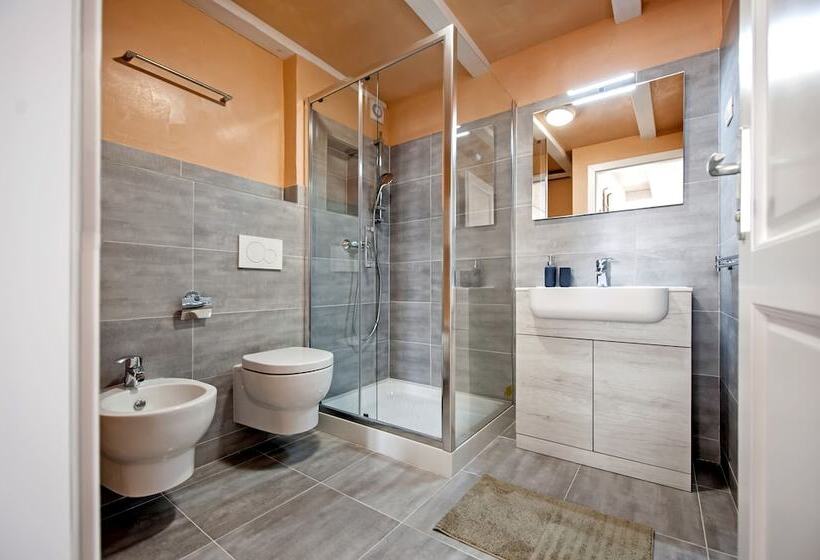 Apartments Casa Roccia Bianca