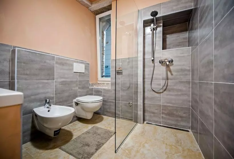 Apartments Casa Roccia Bianca