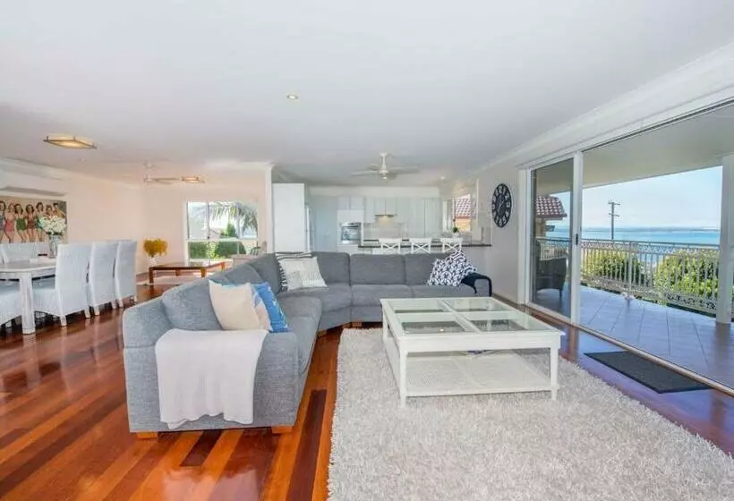 Canomii Close 24  Nelson Bay