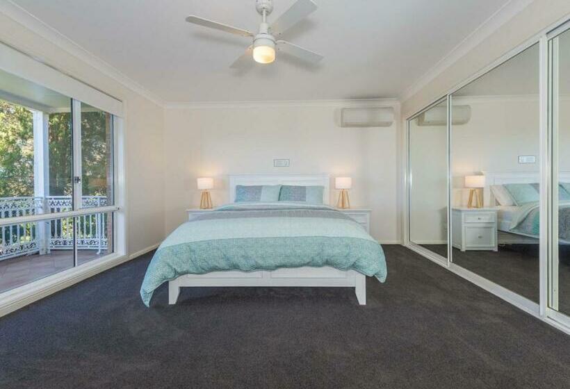 Canomii Close 24  Nelson Bay