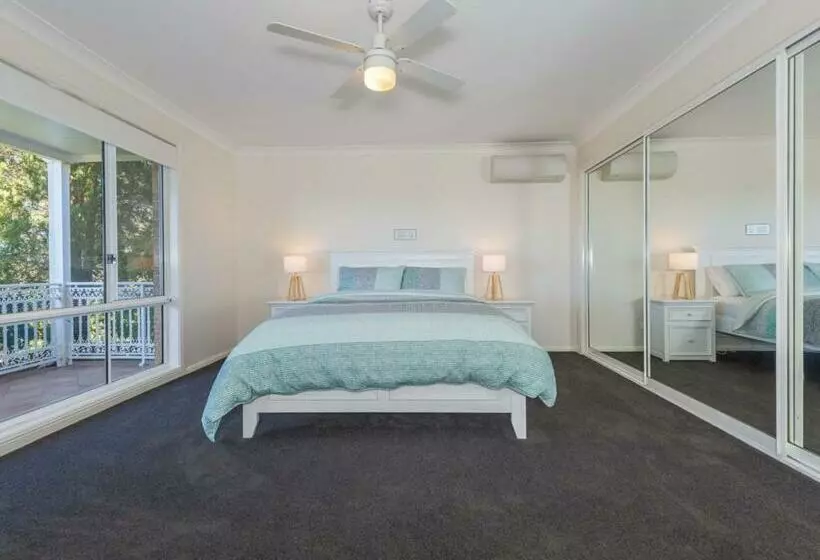 Canomii Close 24  Nelson Bay