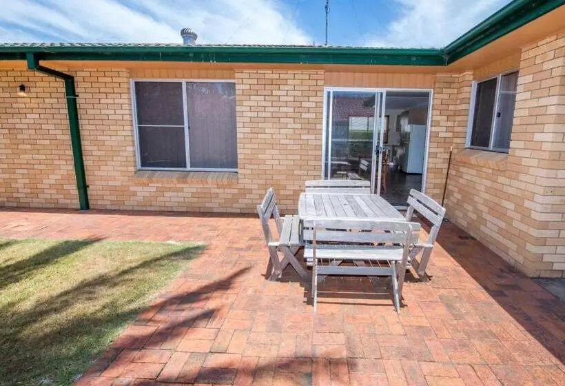 Government Rd 63 Shoal Bay