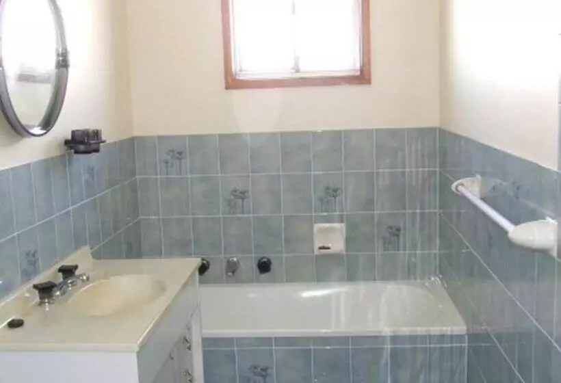 Government Rd 63 Shoal Bay