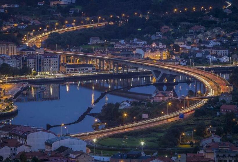 Loira ático Con Vistas Al Mar