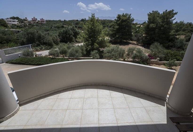 Nikis Dream Comfy Apartments