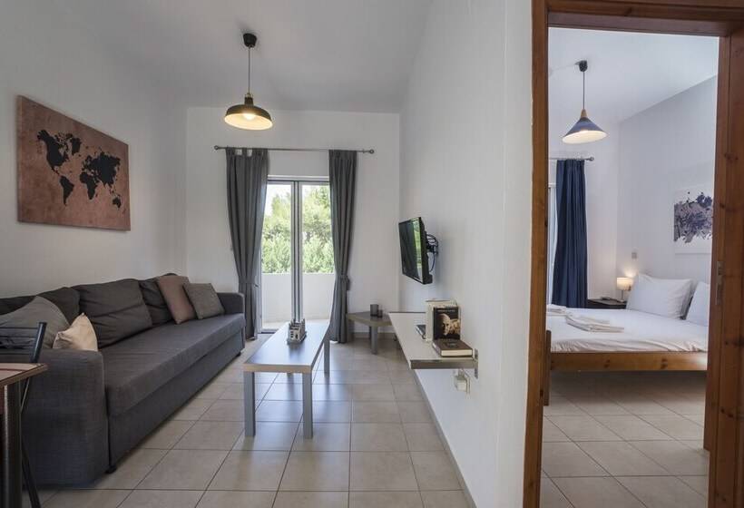 Nikis Dream Comfy Apartments