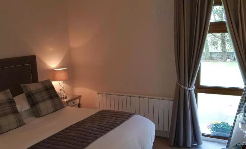 Aamiaismajoitus (B&B) Slievemore House