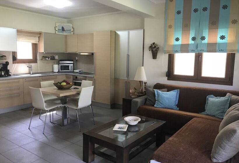 Luxury Maisonette In Halkidiki