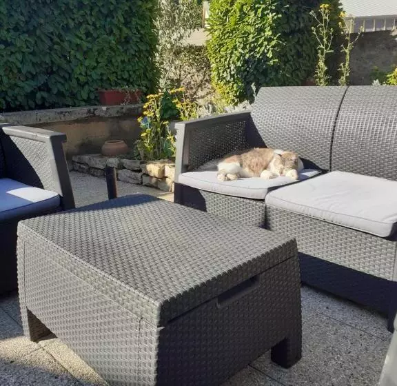 Majatalo Les Trois Charmes