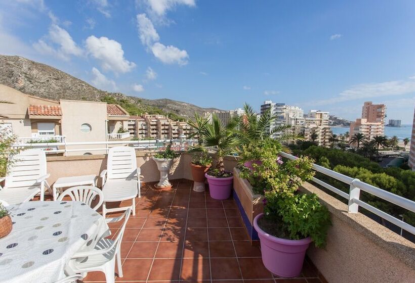 ático Dúplex En Urbanización Familiar