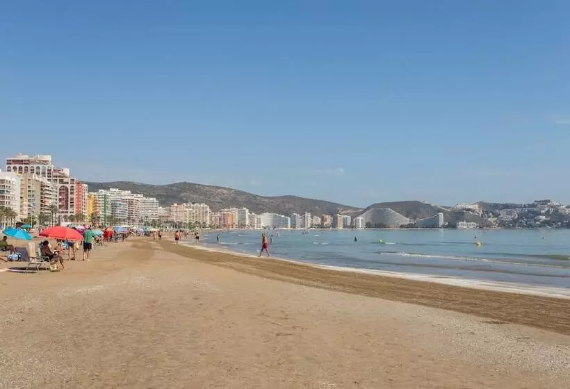ático Dúplex En Urbanización Familiar