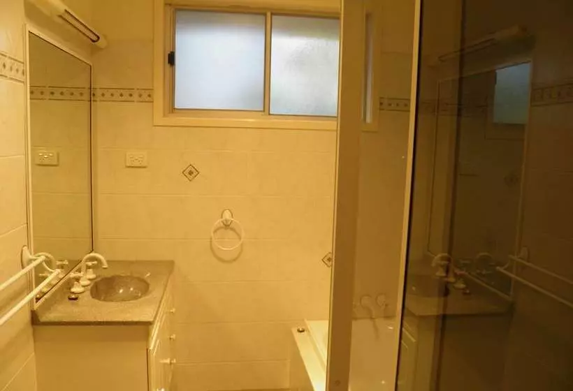 Pelicans Perch 8 Verona Road