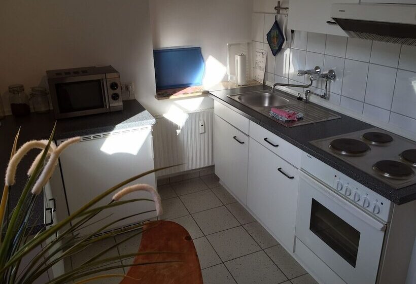 Zimmervermietung Arp 17