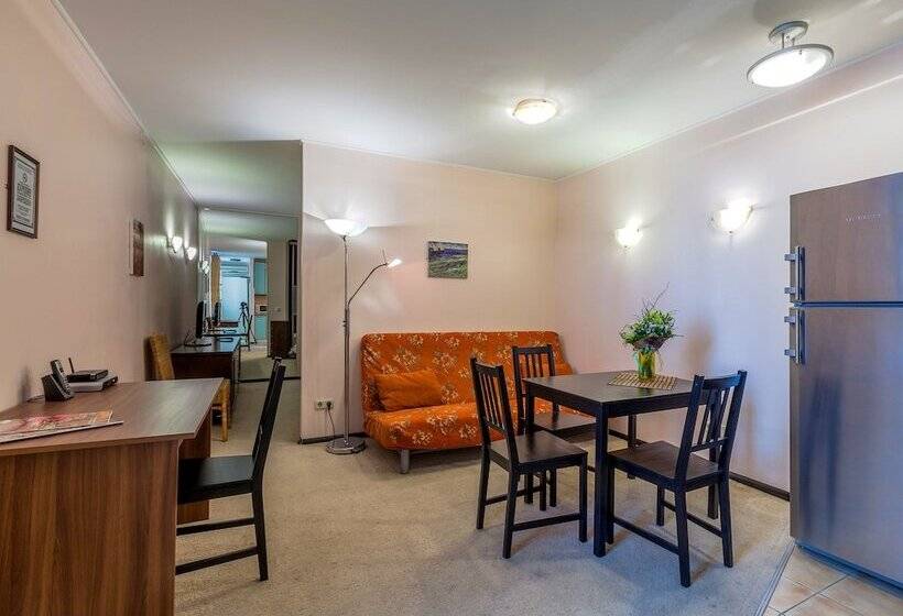 Business Apartment On Griboedova 12 13